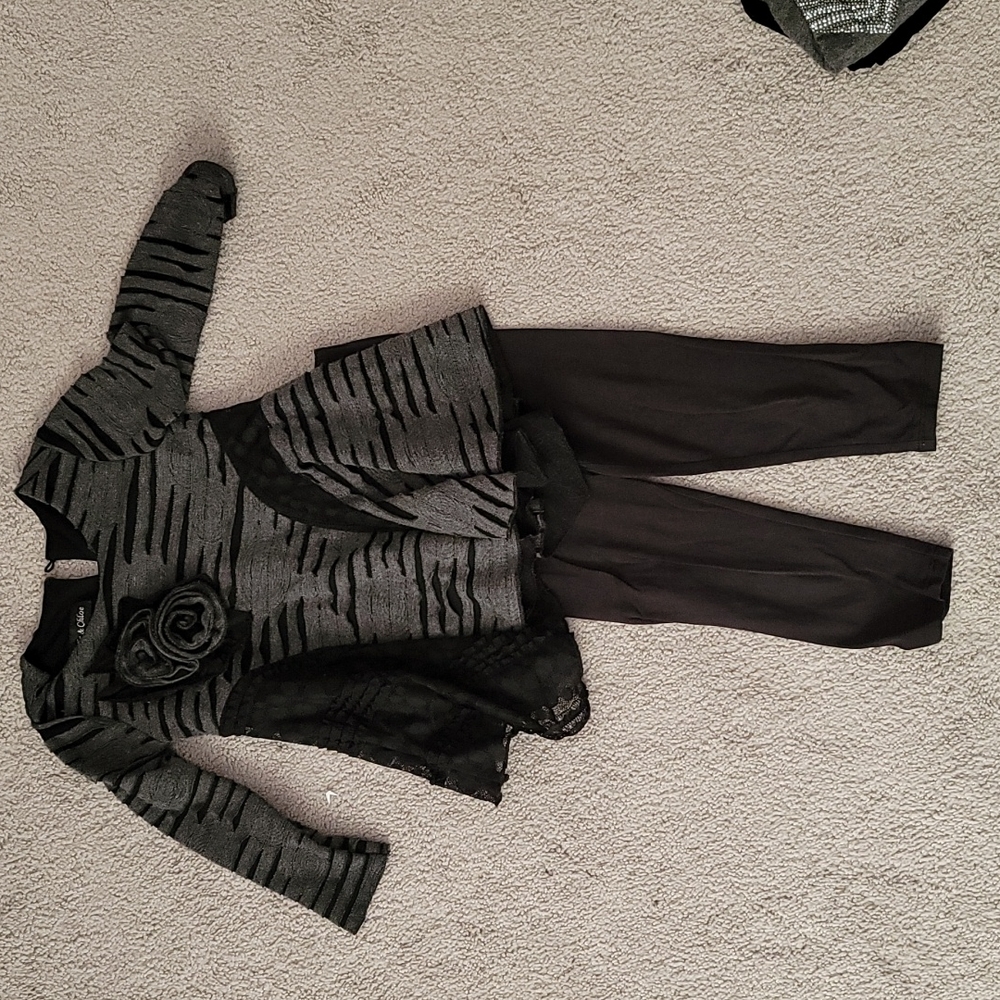 2pc girls set size 3T